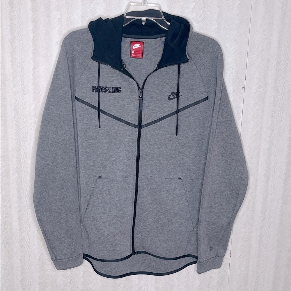 NIKE Fleece Windrunner Full-Zip Jacket Red Label Black and Gray Zip-Up Size XL - Picture 2 of 6